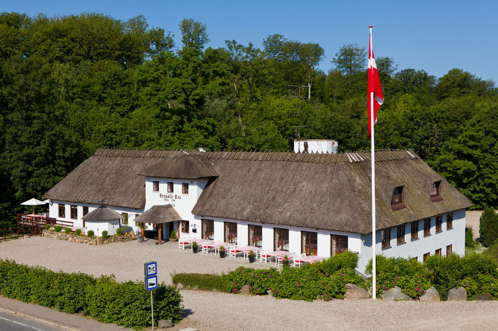 Bromolle Kro Hotel Jyderup Exterior foto